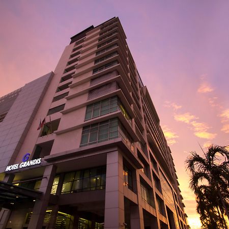 โรงแรมกรันดิส โกตาคินาบาลู ภายนอก รูปภาพ