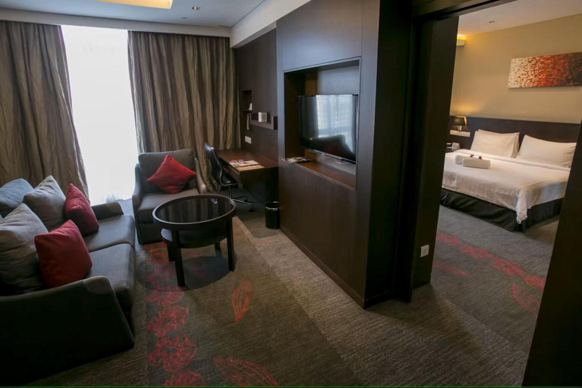 โรงแรมกรันดิส โกตาคินาบาลู ภายนอก รูปภาพ